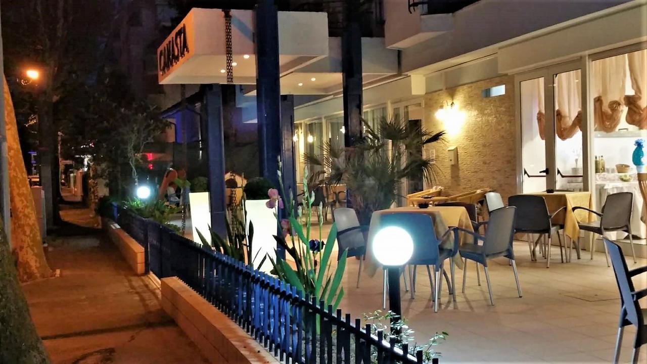 Hotel Canasta ريتشوني المظهر الخارجي الصورة